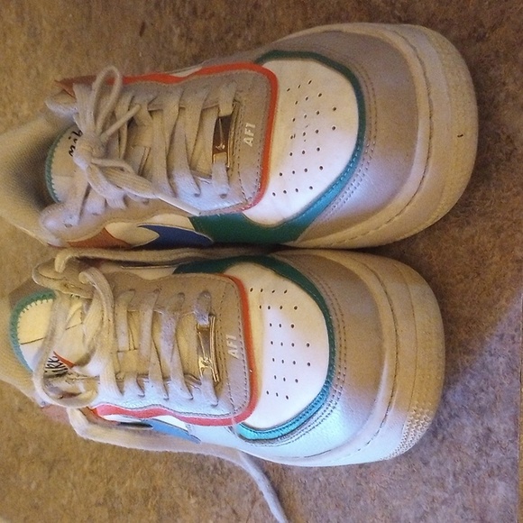 Nike Air Force 1 - Picture 4 of 5